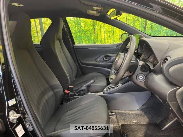 Toyota YARIS 2020-12 347127-8