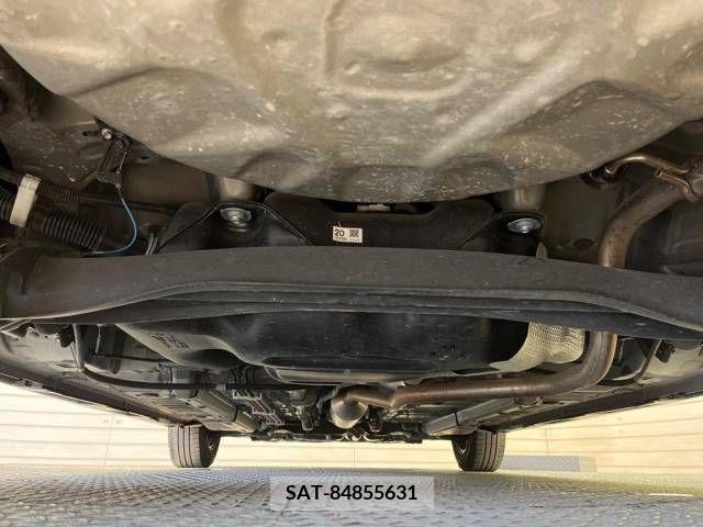 Toyota YARIS 2020-12 347127-19