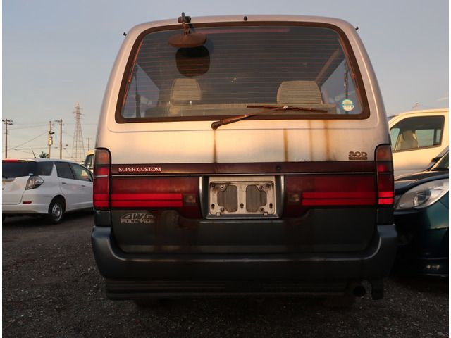 Toyota HIACE WAGON 1994-10 18277-5