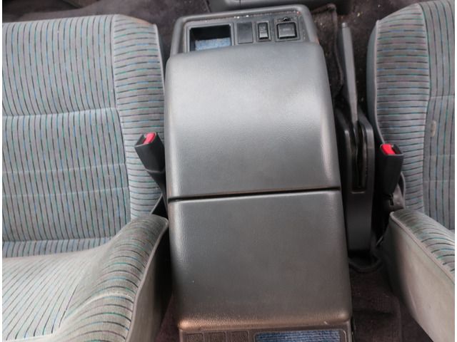 Toyota HIACE WAGON 1994-10 18277-15