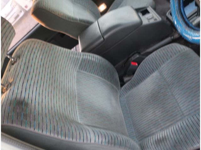 Toyota HIACE WAGON 1994-10 18277-11