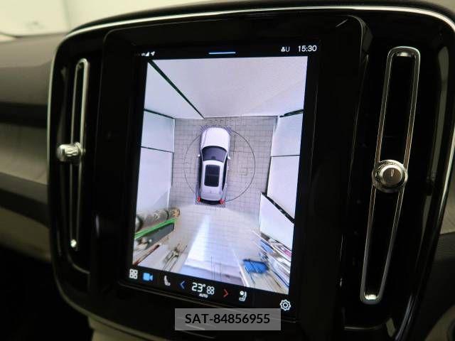Volvo XC40 2022-10 380204-7
