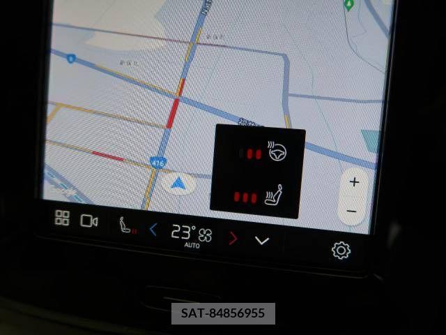 Volvo XC40 2022-10 380204-9