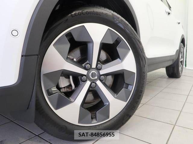 Volvo XC40 2022-10 380204-16
