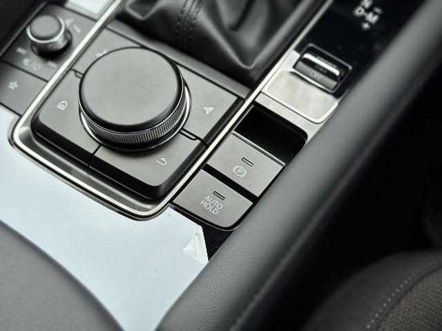 Mazda MAZDA3 2023-01 7138-8