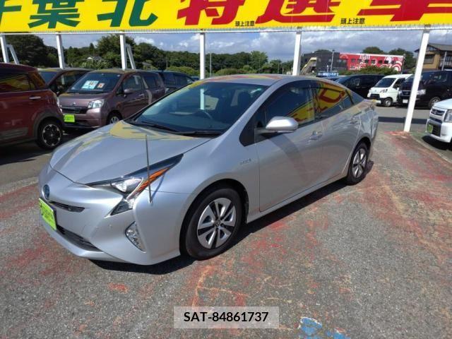 Toyota PRIUS 2018-07 393417-9