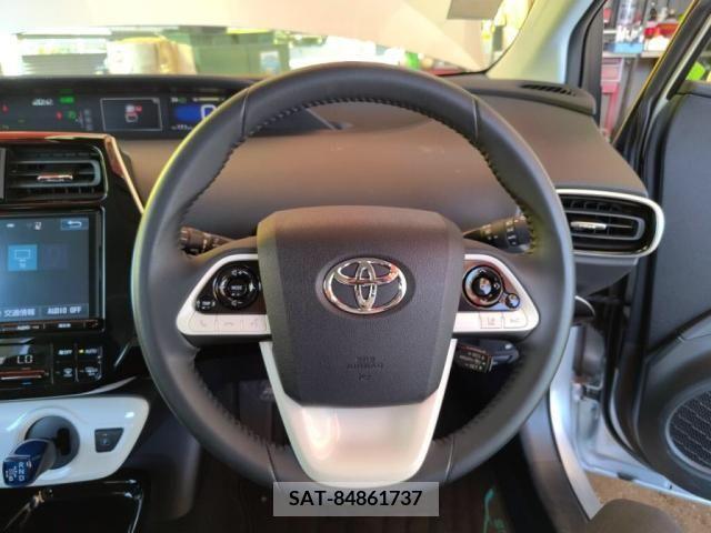 Toyota PRIUS 2018-07 393417-13