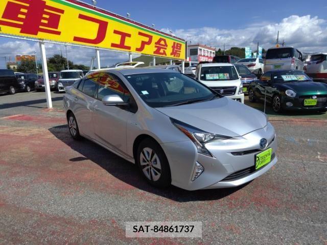 Toyota PRIUS 2018-07 393417-8