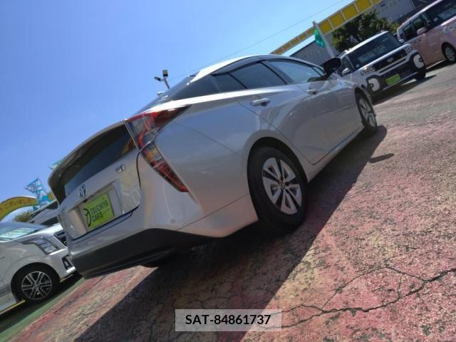 Toyota PRIUS 2018-07 393417-25