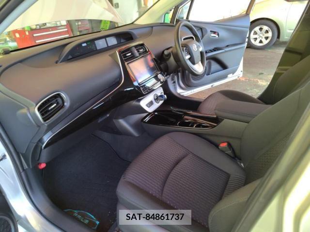 Toyota PRIUS 2018-07 393417-21