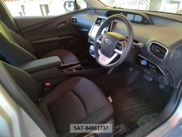 Toyota PRIUS 2018-07 393417-20