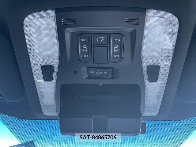 Toyota VELLFIRE 2017-10 202845-13