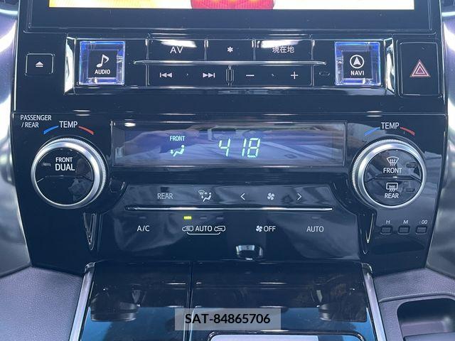 Toyota VELLFIRE 2017-10 202845-15