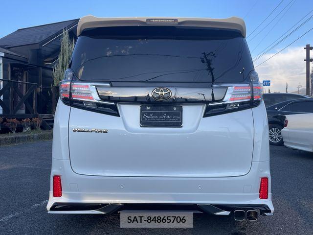 Toyota VELLFIRE 2017-10 202845-8