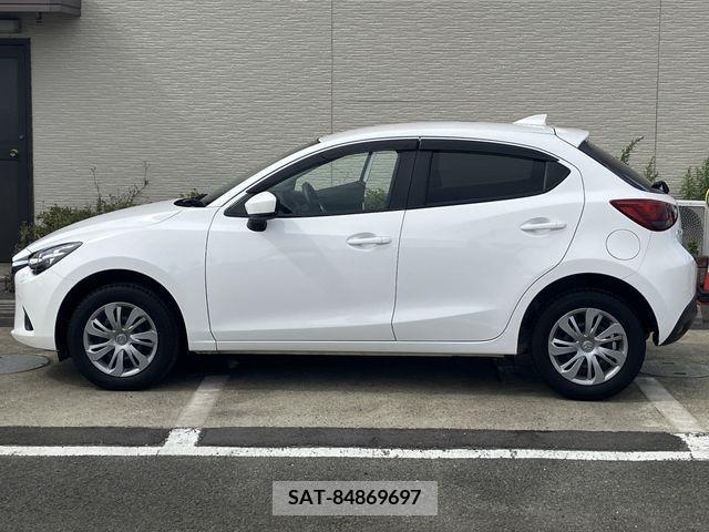 Mazda DEMIO 2018-05 335136-19