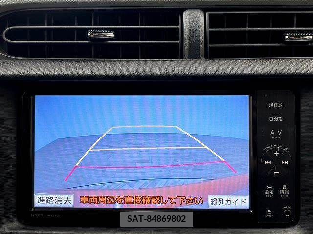 Toyota AQUA 2012-02 356140-3