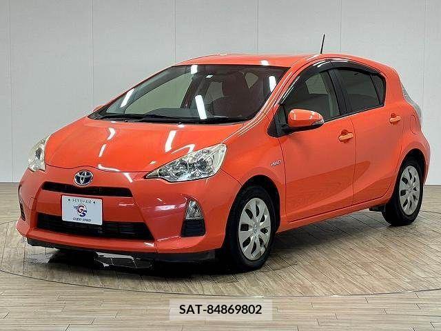 Toyota AQUA 2012-02 356140-14