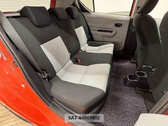 Toyota AQUA 2012-02 356140-5