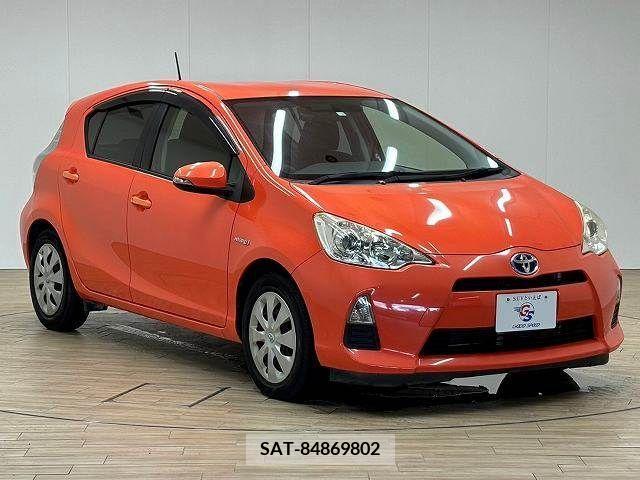 Toyota AQUA 2012-02 356140-13