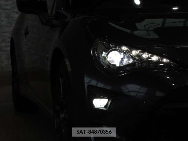 Toyota 86 2018-06 263859-13