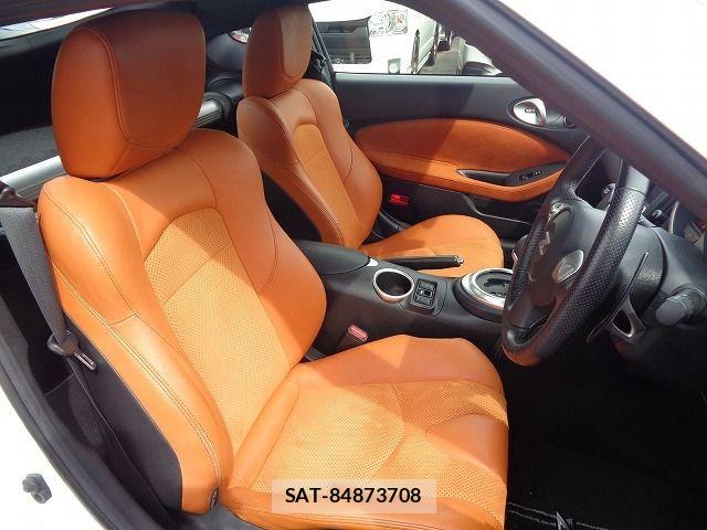 Nissan FAIRLADY Z 2019-04 437070-3