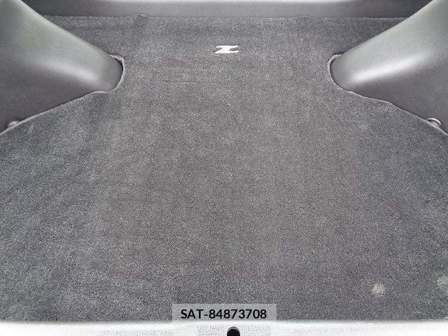 Nissan FAIRLADY Z 2019-04 437070-24