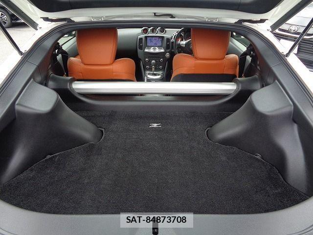 Nissan FAIRLADY Z 2019-04 437070-5