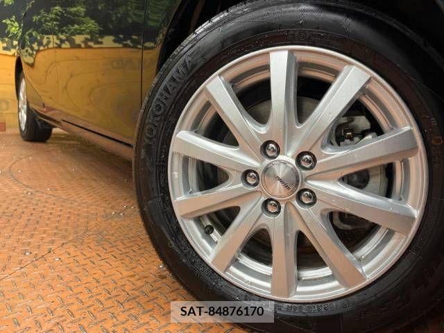 Toyota SIENTA 2020-09 383078-13