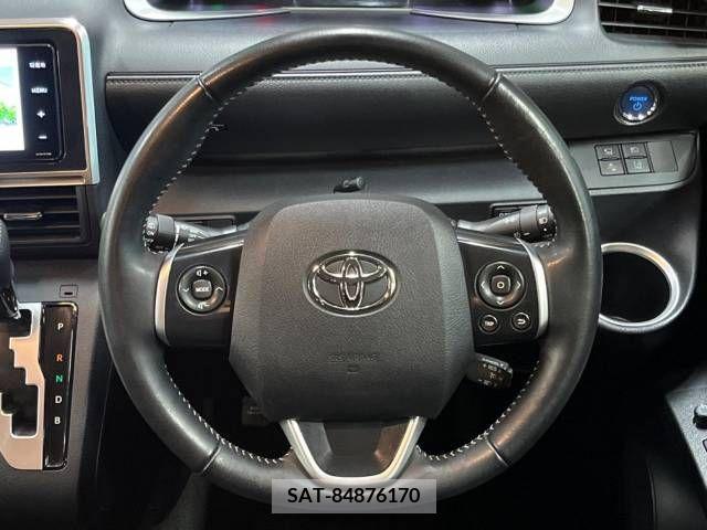 Toyota SIENTA 2020-09 383078-11