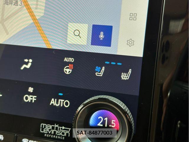 Lexus LM 2024-03 334468-19