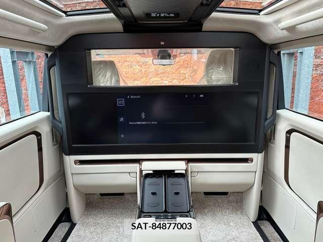 Lexus LM 2024-03 334468-1