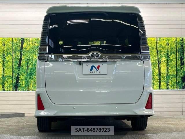 Toyota VOXY 2021-01 289022-13