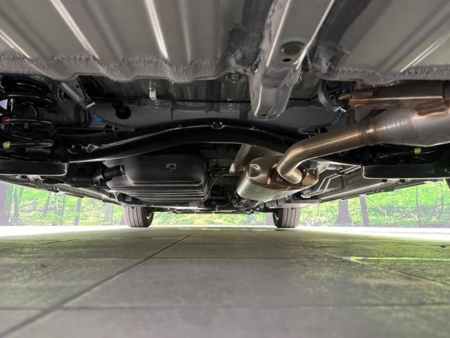 Toyota NOAH 2023-06 190008-19