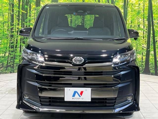 Toyota NOAH 2023-06 190008-14