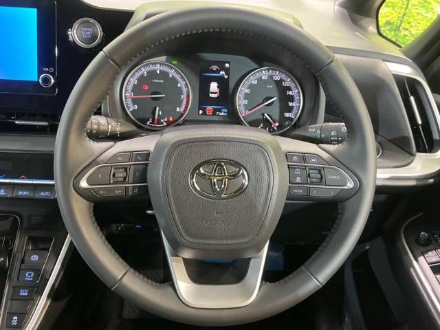 Toyota NOAH 2023-06 190008-11