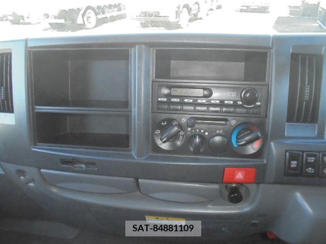 Mazda TITAN 2010-07 202609-11
