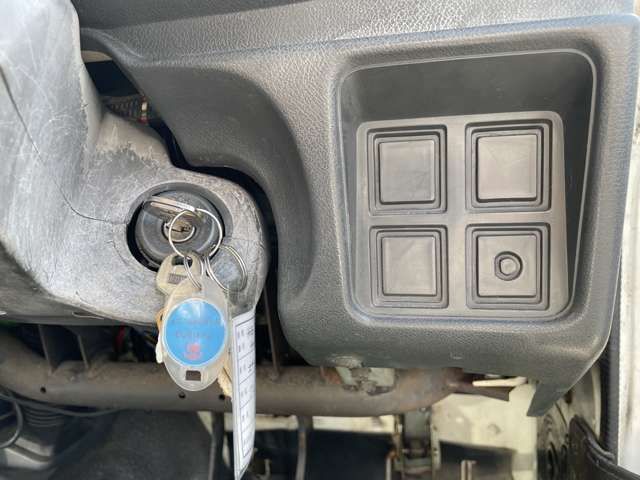 Suzuki JIMNY 1986-01 4445-18