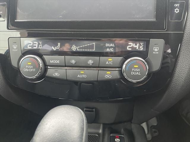 Nissan X-TRAIL 2018-03 196768-28