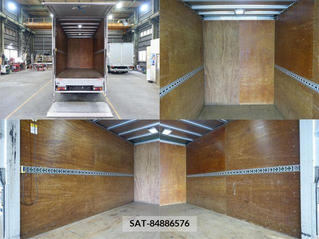 Mitsubishi CANTER 2016-07 213964-9