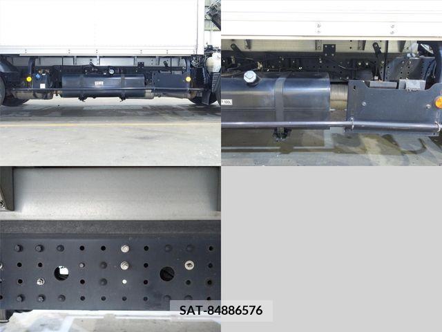 Mitsubishi CANTER 2016-07 213964-11