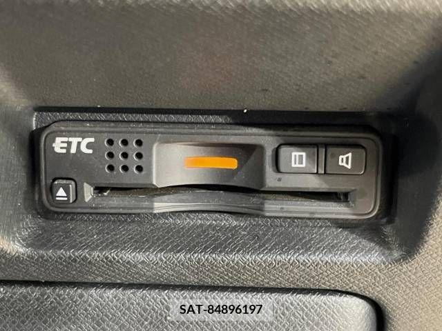 Honda e 2010-02 380391-5