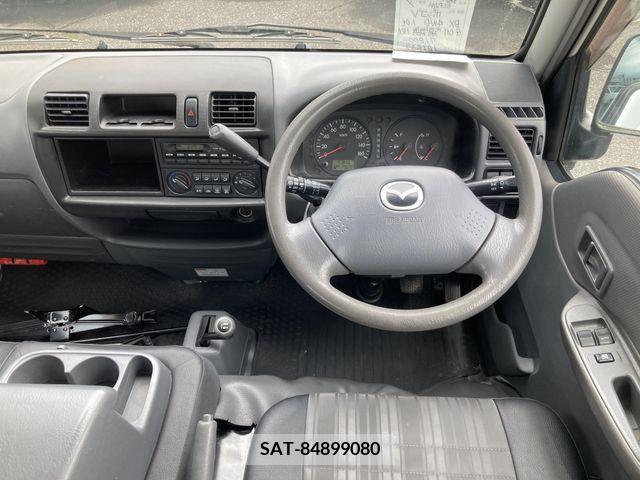 Mazda BONGO VAN 2017-03 263234-4