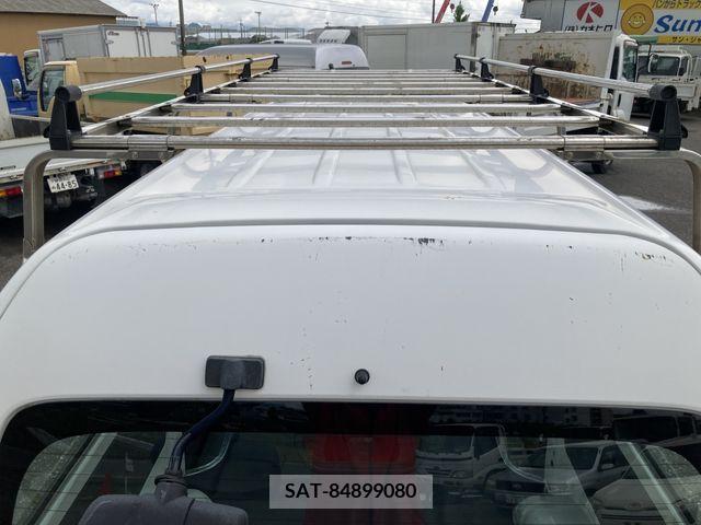 Mazda BONGO VAN 2017-03 263234-18