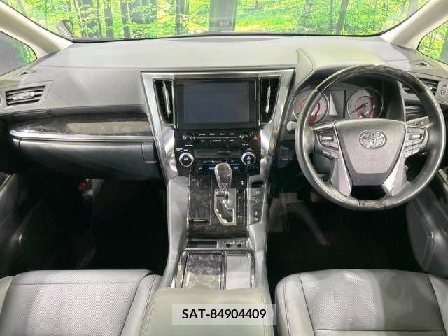 Toyota ALPHARD 2021-09 395529-1