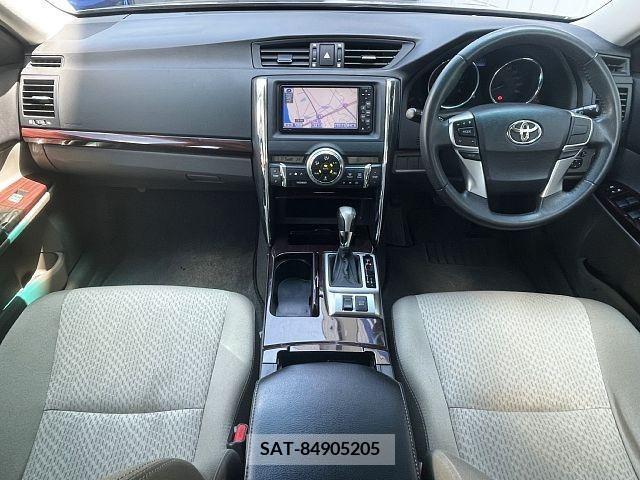 Toyota MARK X 2011-11 363212-1