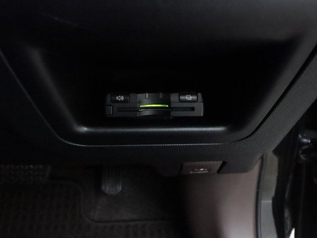 Toyota SPADE 2014-09 16534-26