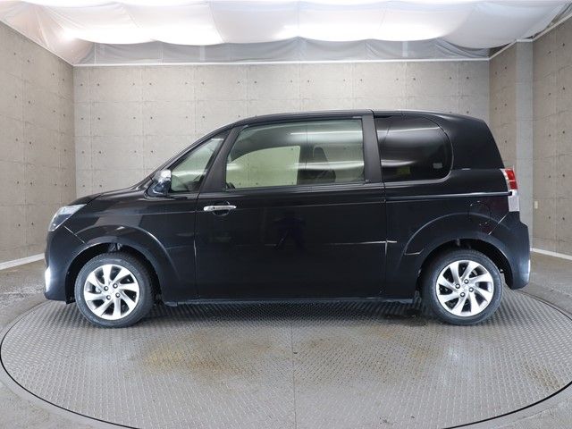Toyota SPADE 2014-09 16534-25