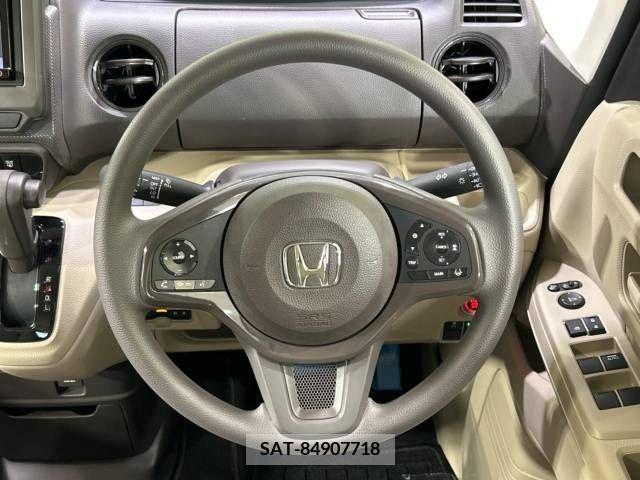 Honda N BOX 2019-06 278638-11