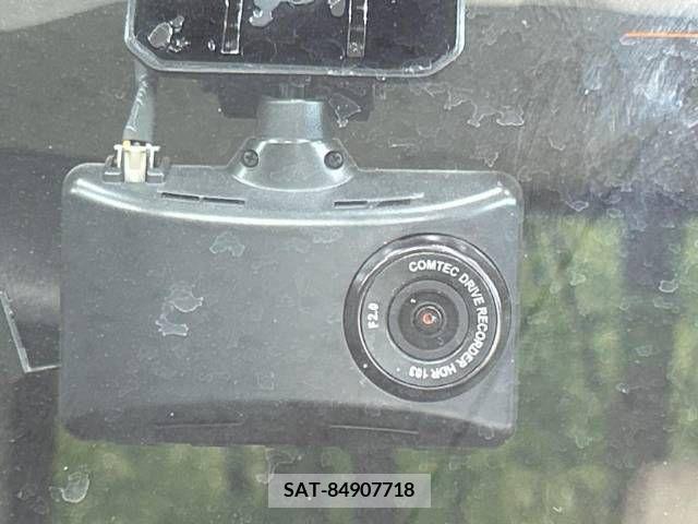 Honda N BOX 2019-06 278638-7