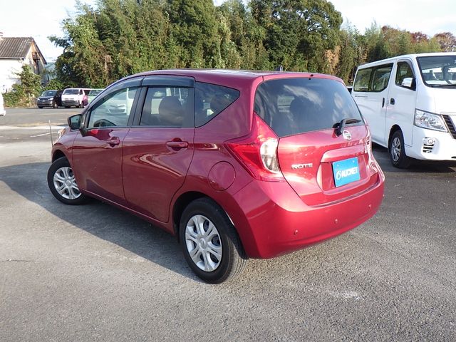 Nissan NOTE 2014-11 180587-2